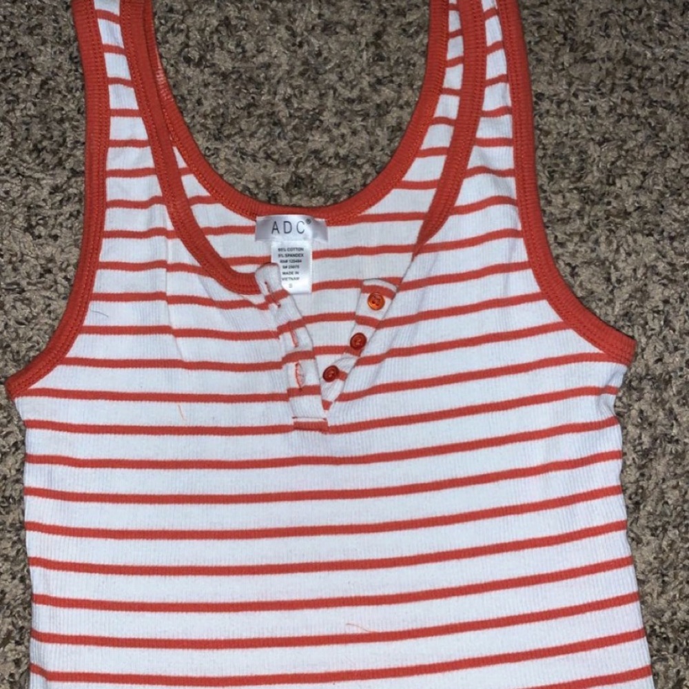 Cute crop top